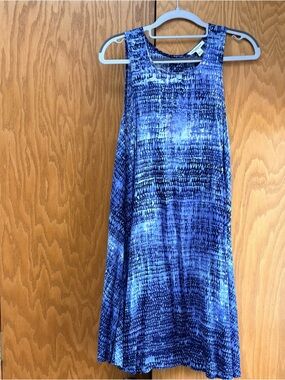 beachlunchlounge Blue Patterned Sleeveless Tank Size Medium